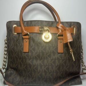 Michael Kors Large Hamilton Tote Bag Camel/Brown With Gold Hardware Lock and Key
